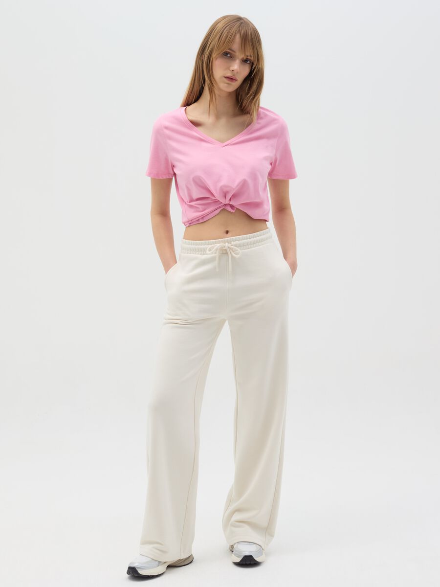 Organic cotton T-shirt with V neck_1