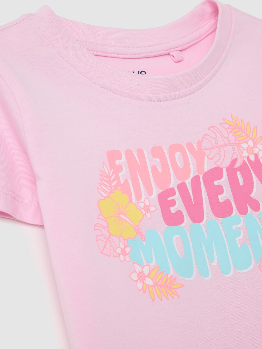 Girl's pink and white T-shirt with summer print_3