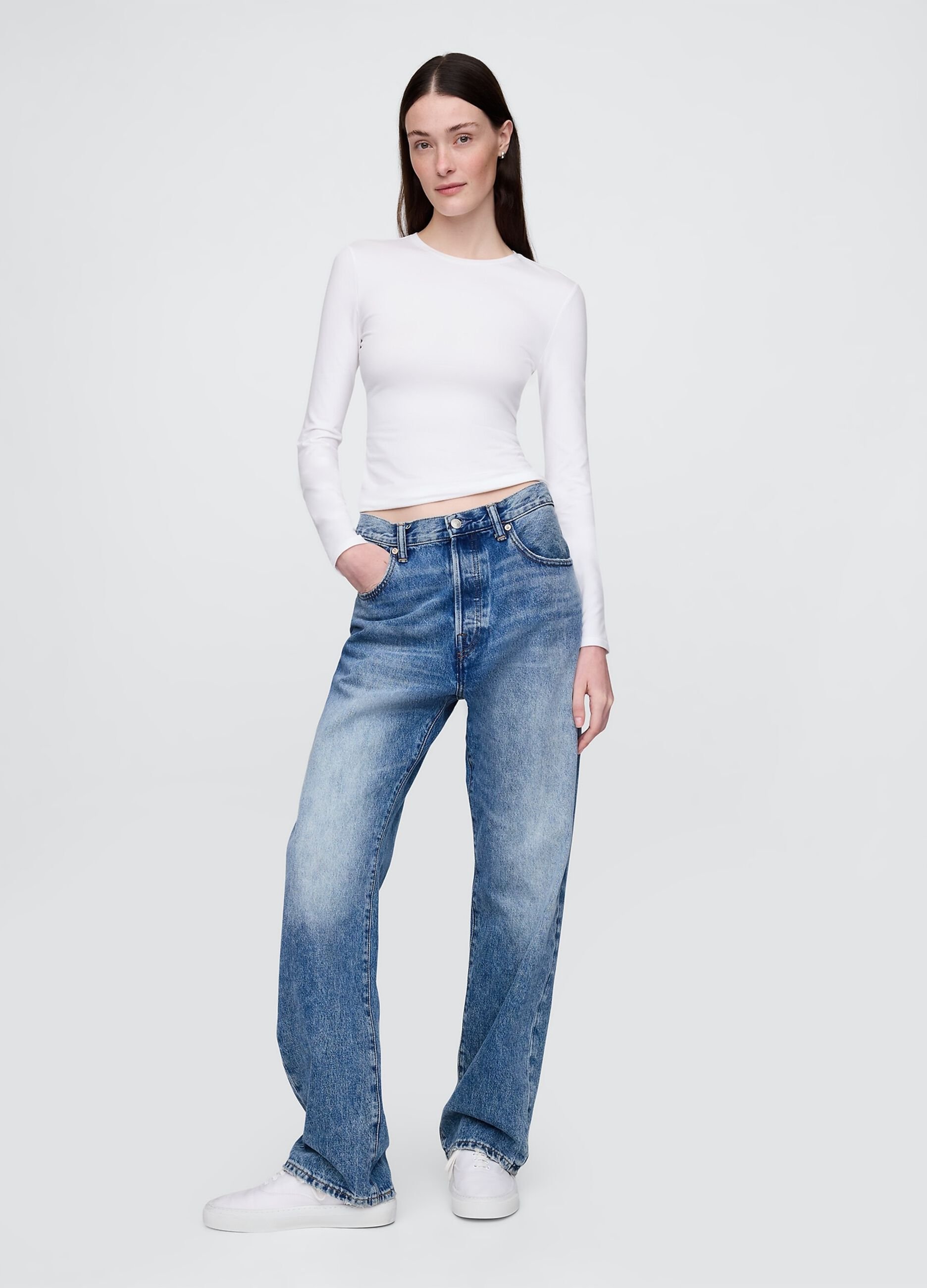 T-shirt bianca a maniche lunghe elasticizzata