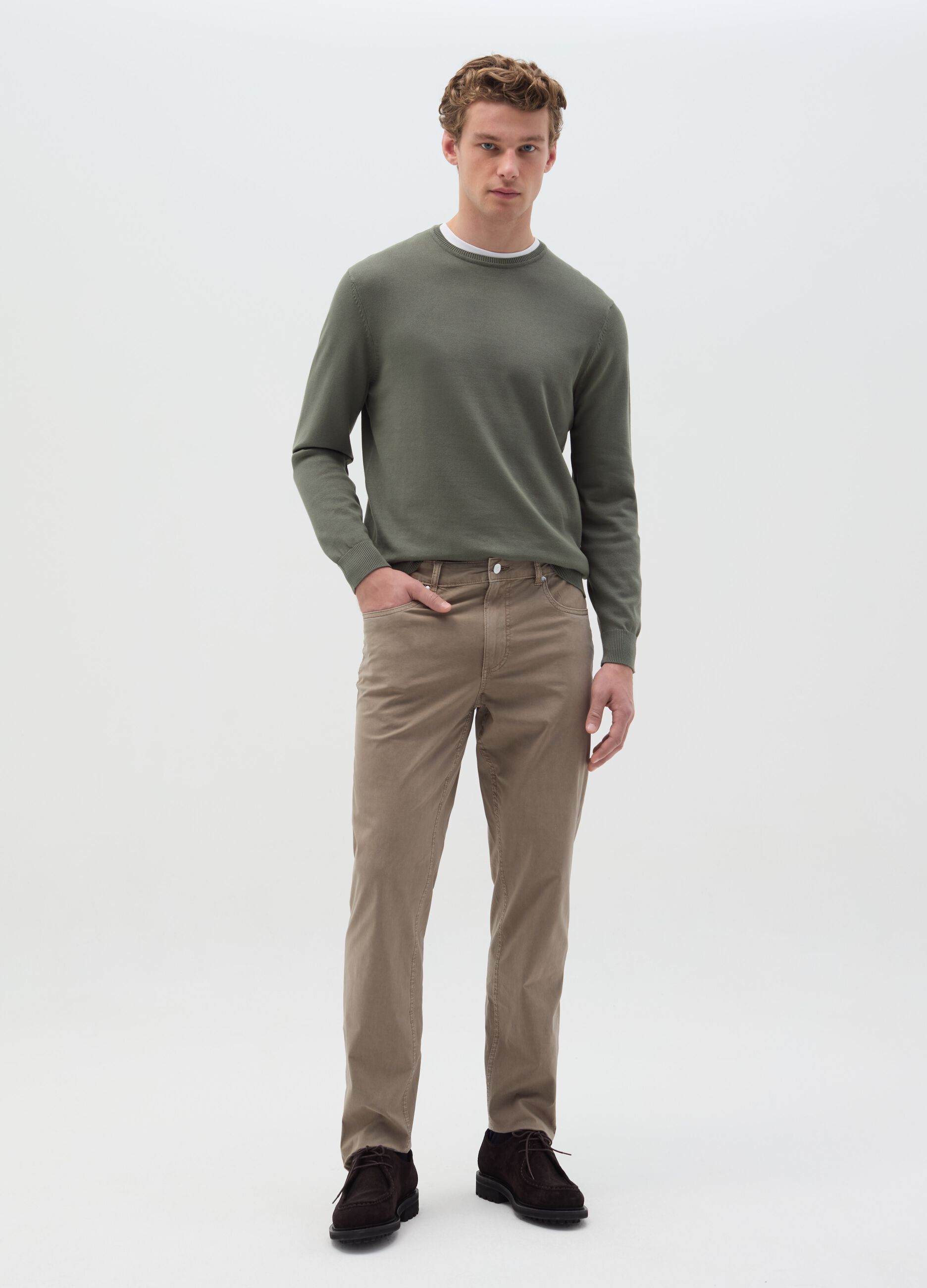 Cotton pullover with round neck