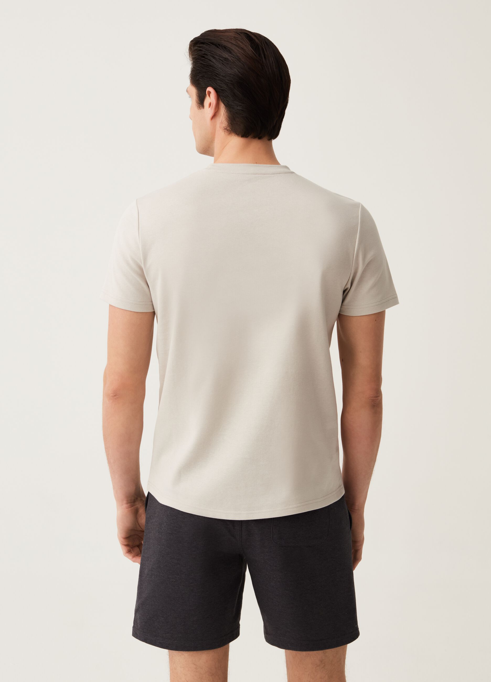 T-shirt girocollo in tessuto traspirante OVS Tech_2