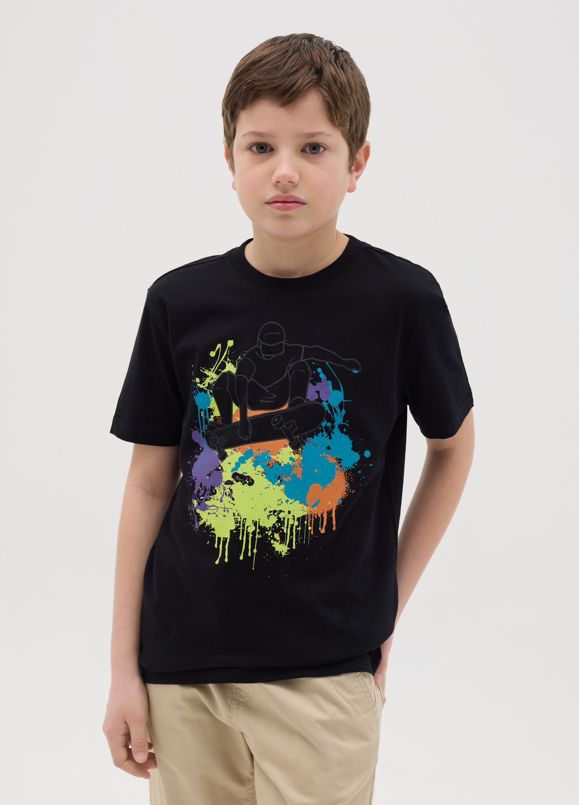 Cotton T-shirt with skater boy print
