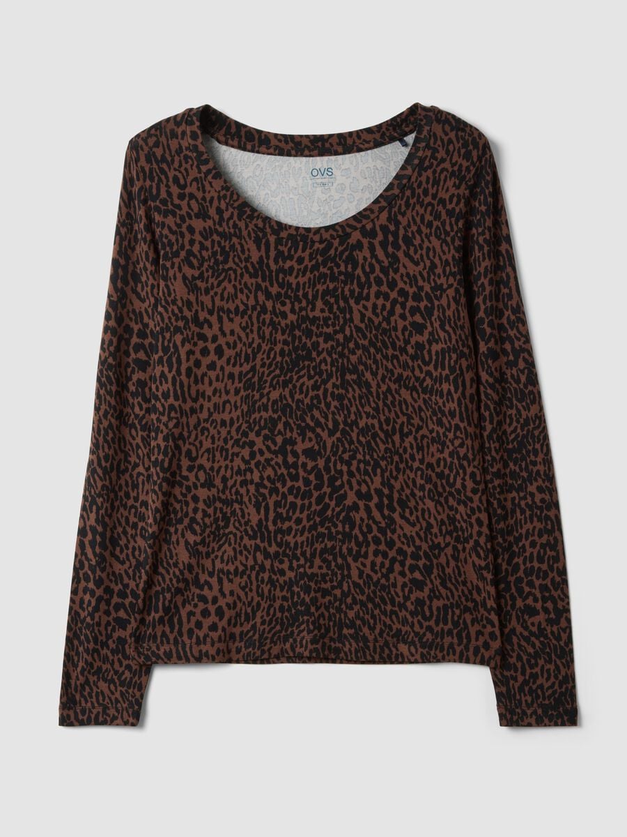 T-shirt marrone in viscosa elasticizzata con fantasia animalier slim fit_4