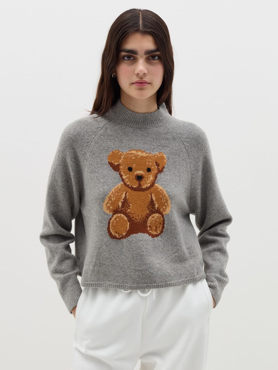 Crop pullover with jacquard bear_0