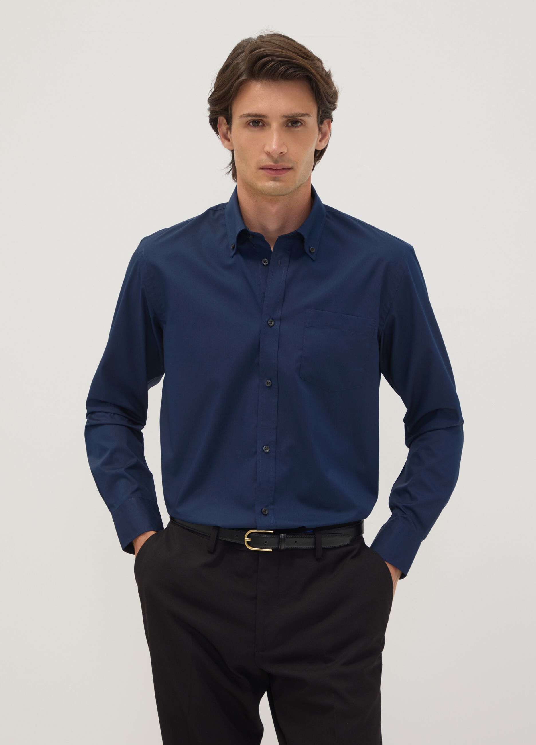 Camicia blu regular fit con collo button-down easy iron