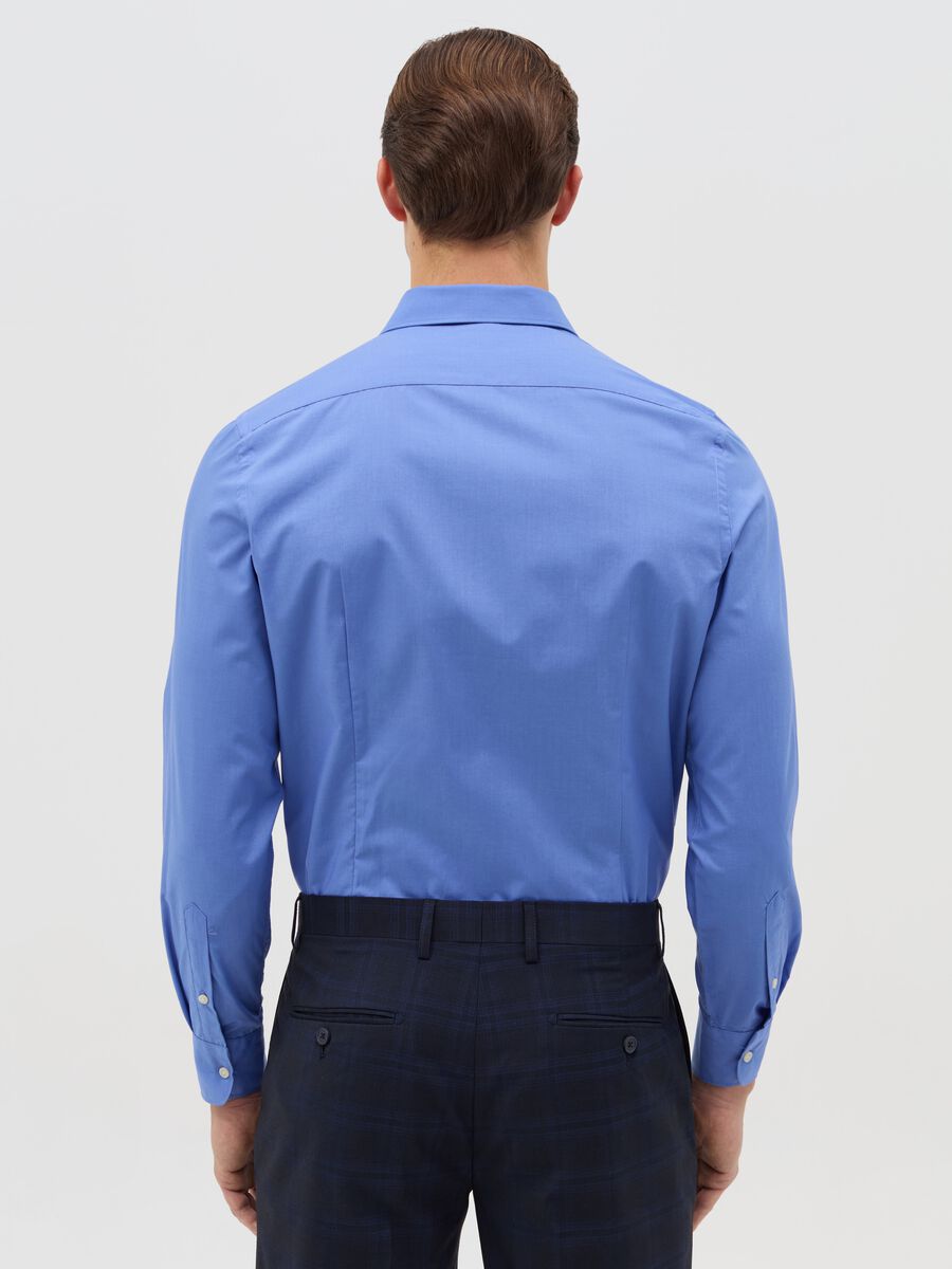 Slim-fit solid colour easy-iron shirt_2