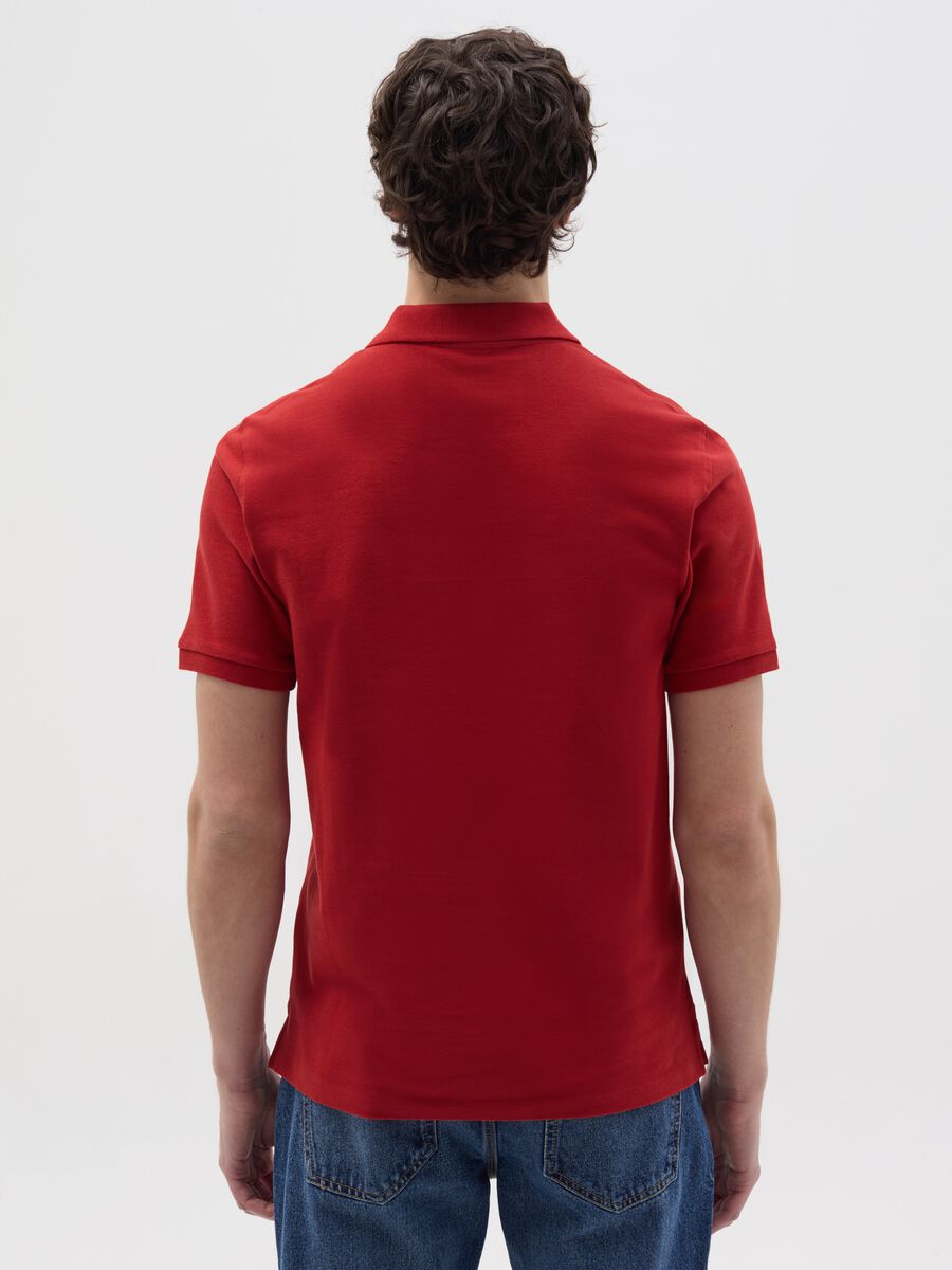 Solid colour polo shirt in organic cotton_3