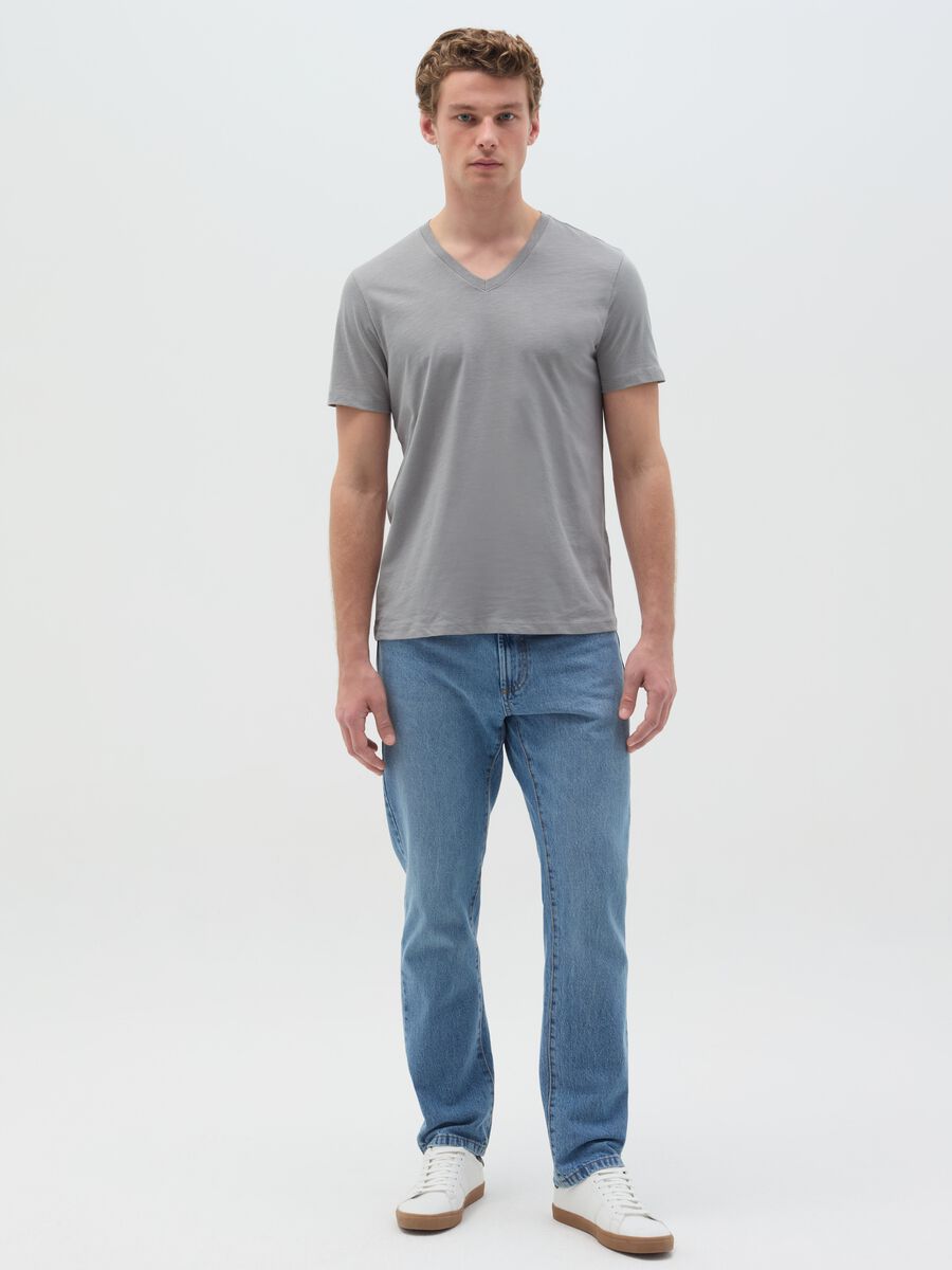 Slub cotton T-shirt with V neck_1