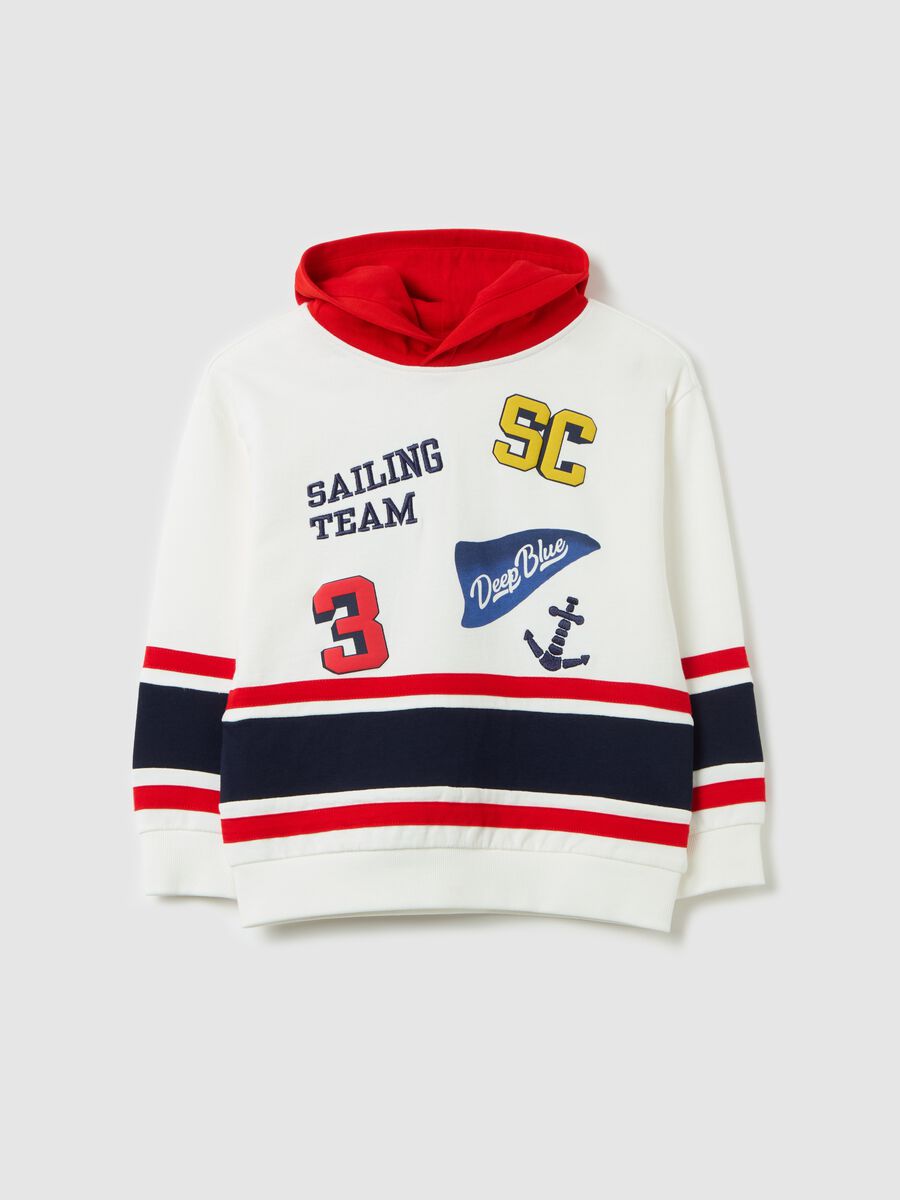 Sweatshirt with hood and "Sailing Team" embroidery_0