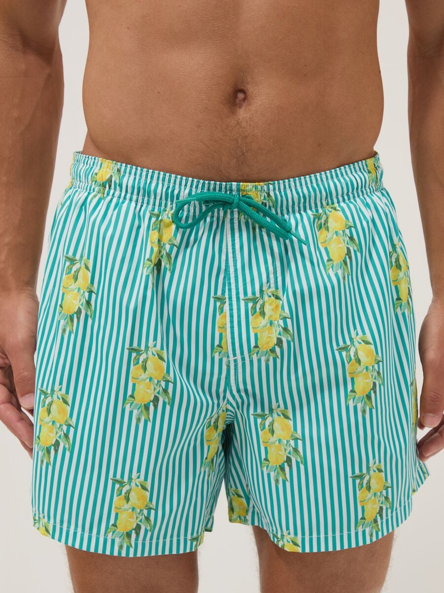 Blue striped swim shorts with lemon print_2