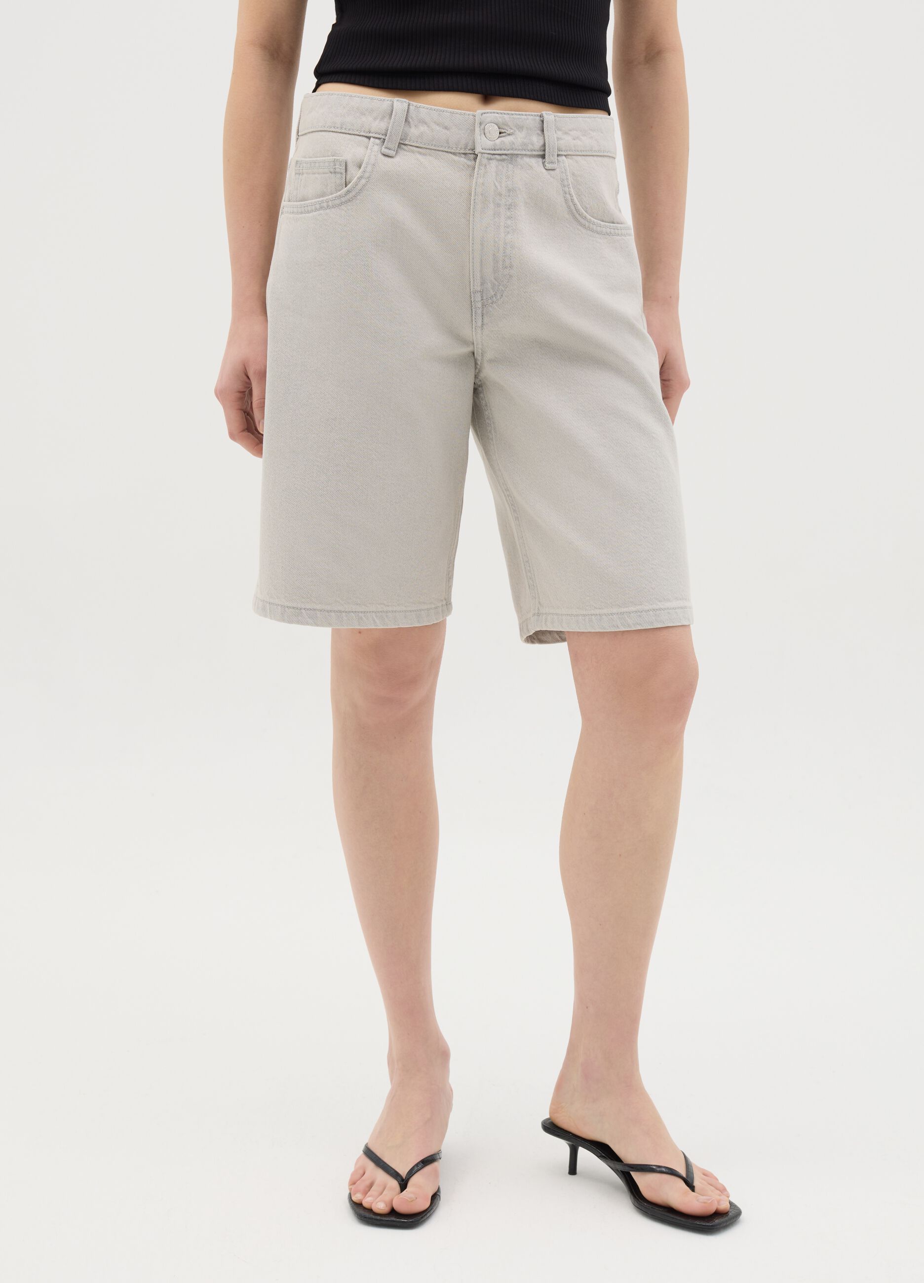Bermuda da donna in puro cotone grigio regular fit