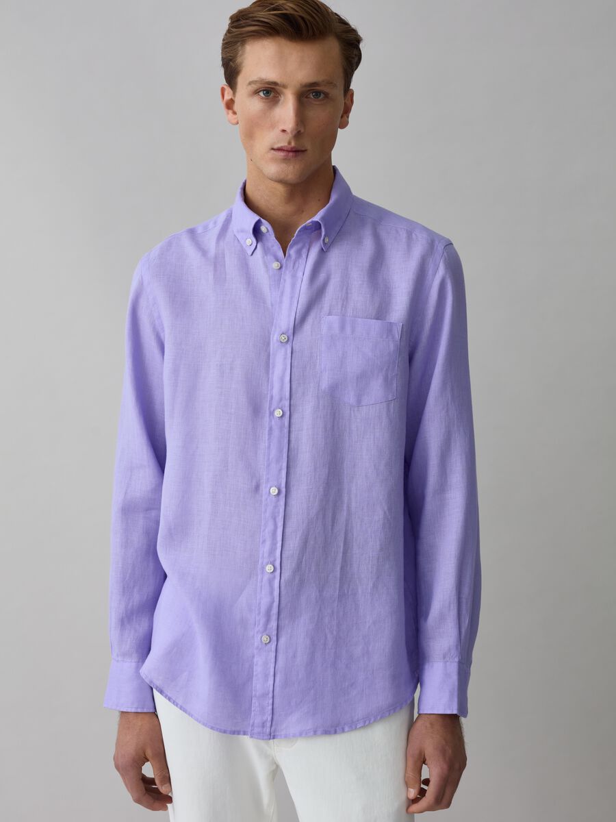 Camicia regular fit in lino button-down_1