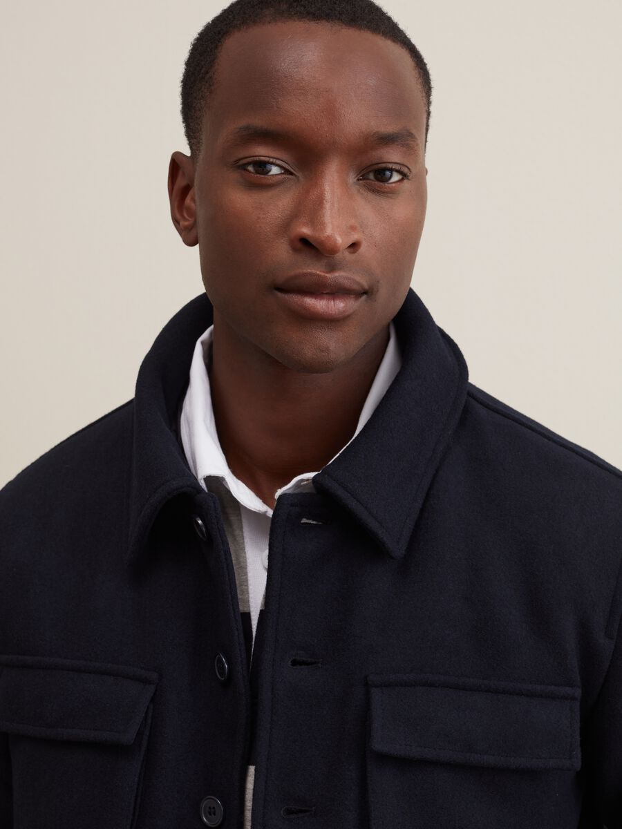Short single-breasted jacket with collar_3