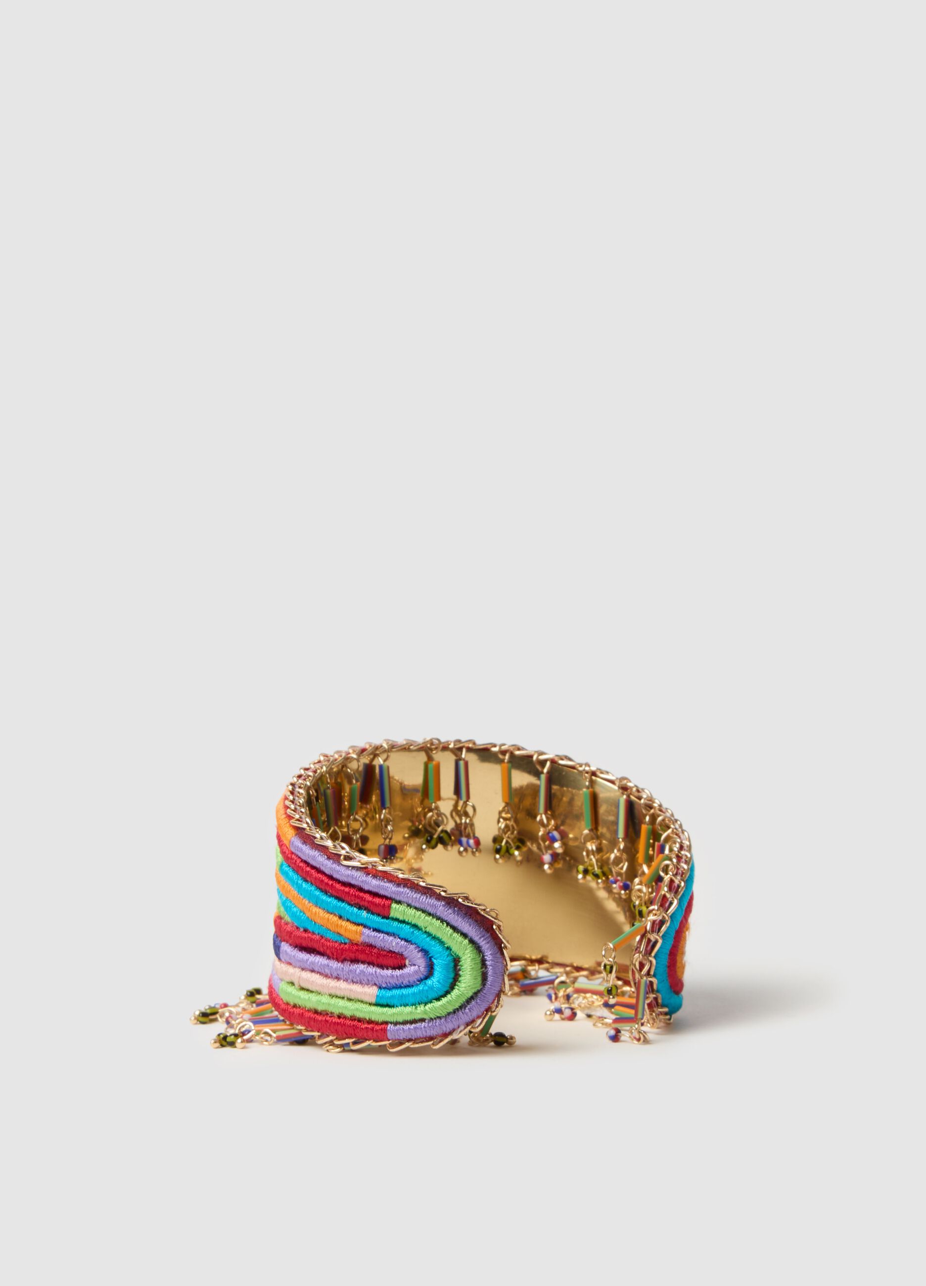 Bracciale rigido con fili multicolore e perline