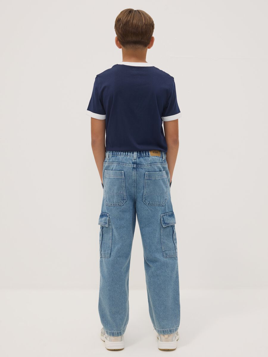 Light blue denim cargo jeans in cotton-viscose blend, straight fit_2