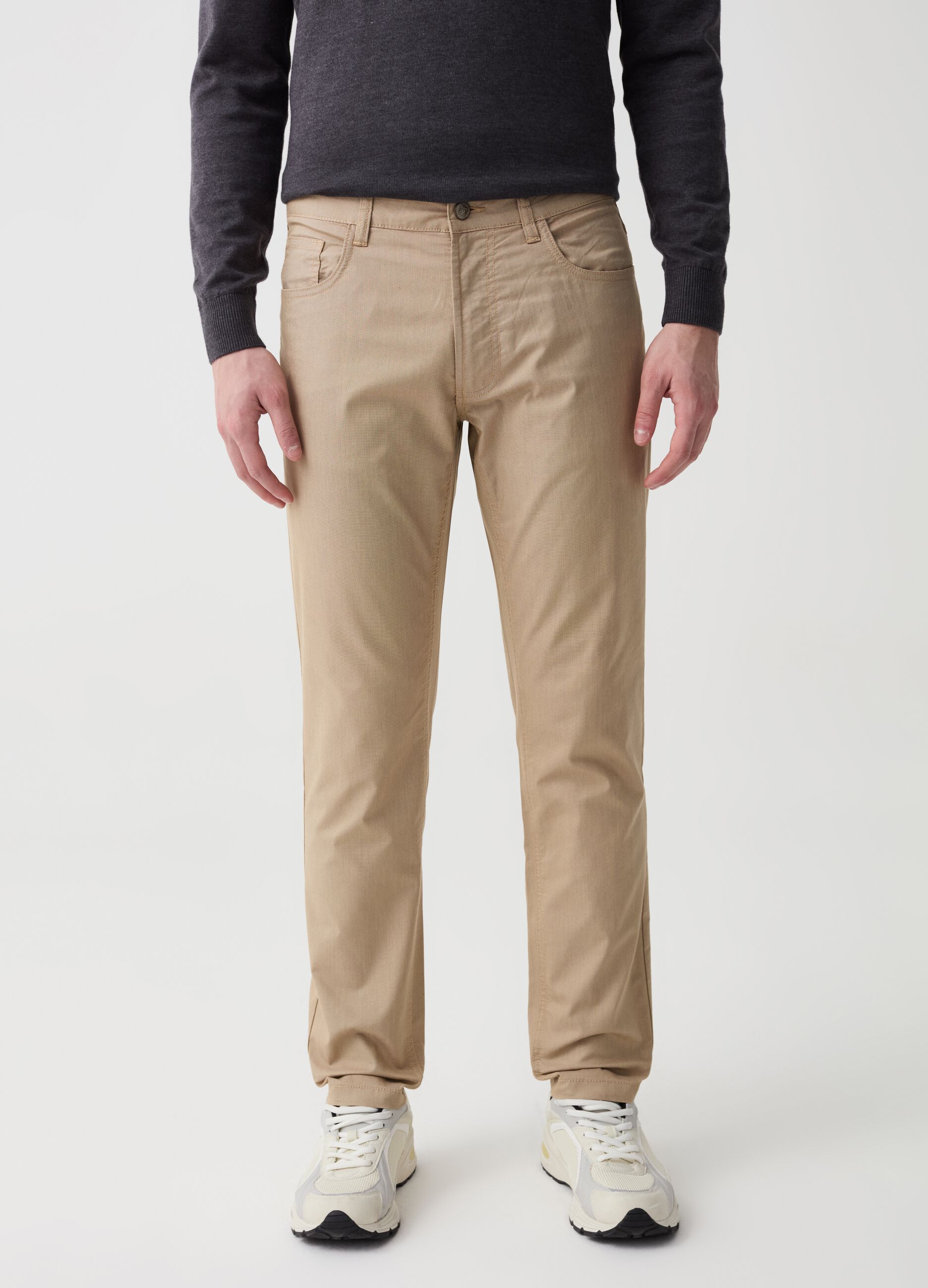 Five-pocket trousers with micro weave