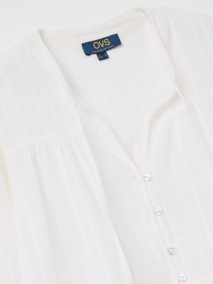 Blouse with laces and striped motif_5