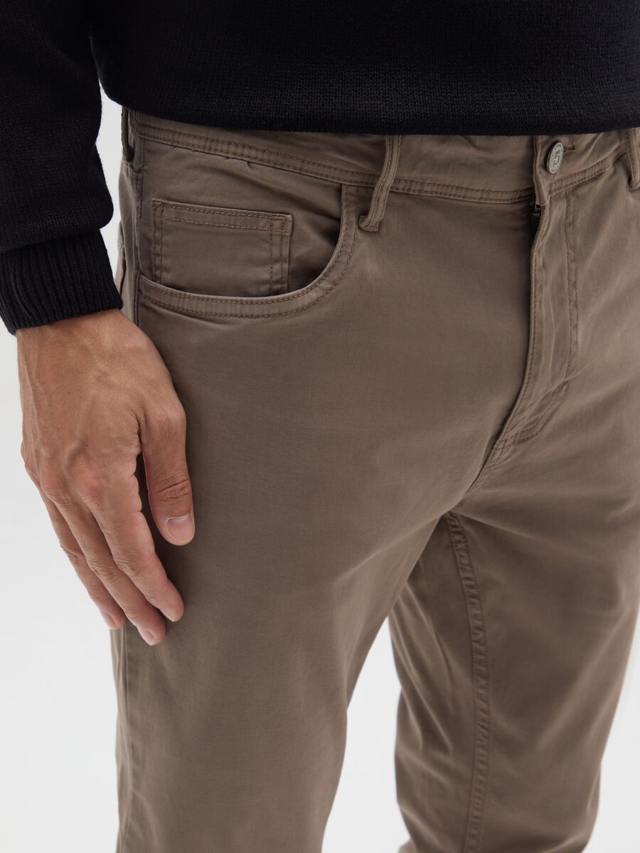 Brown skinny fit stretch cotton trousers_3