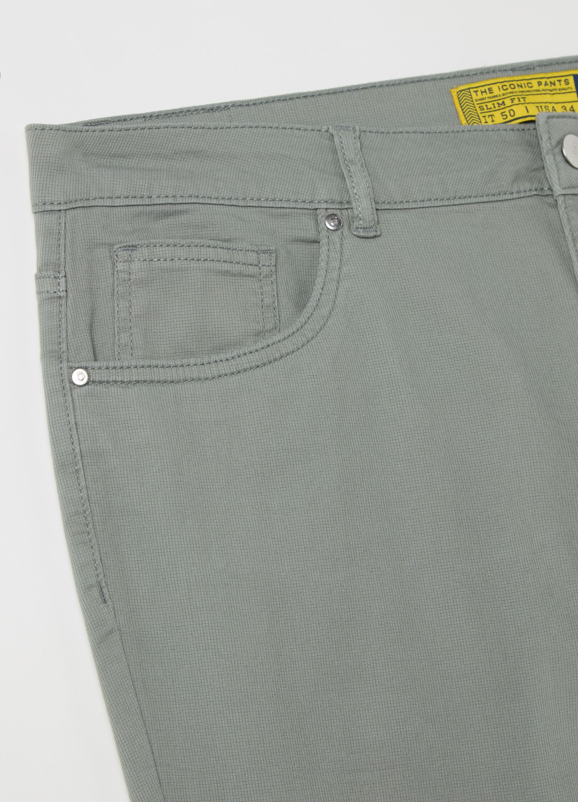 Slim-fit trousers with five pockets