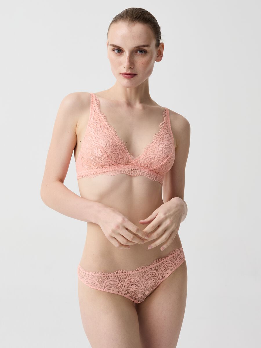 Brazilian-cut briefs in floral lace and plumetis tulle_0