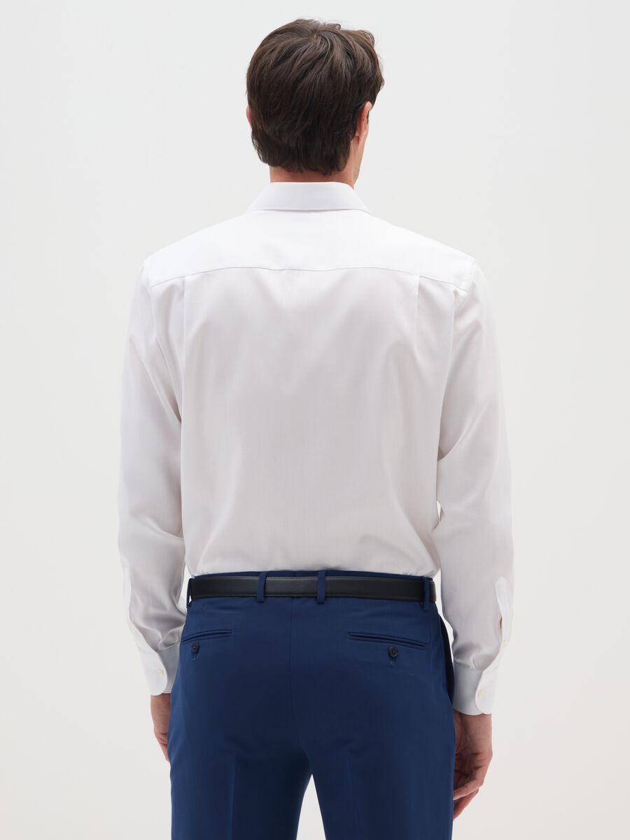 Pure cotton white shirt with French collar, regular fit_1