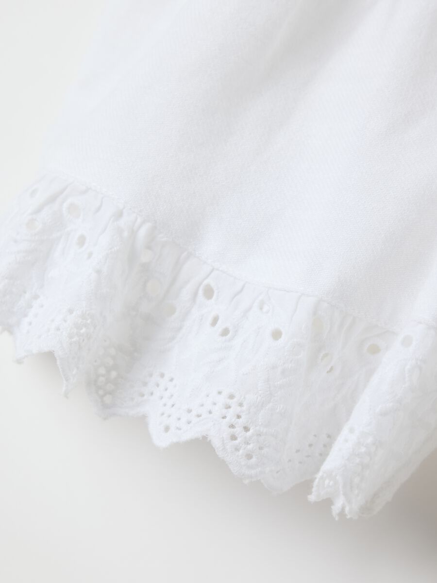 White pure cotton shorts with embroidered details Fagottino_2