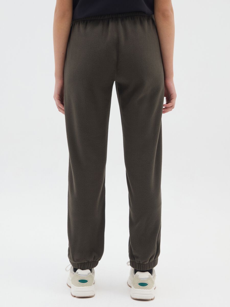 Regular fit green jogger trousers with elasticated waist_2