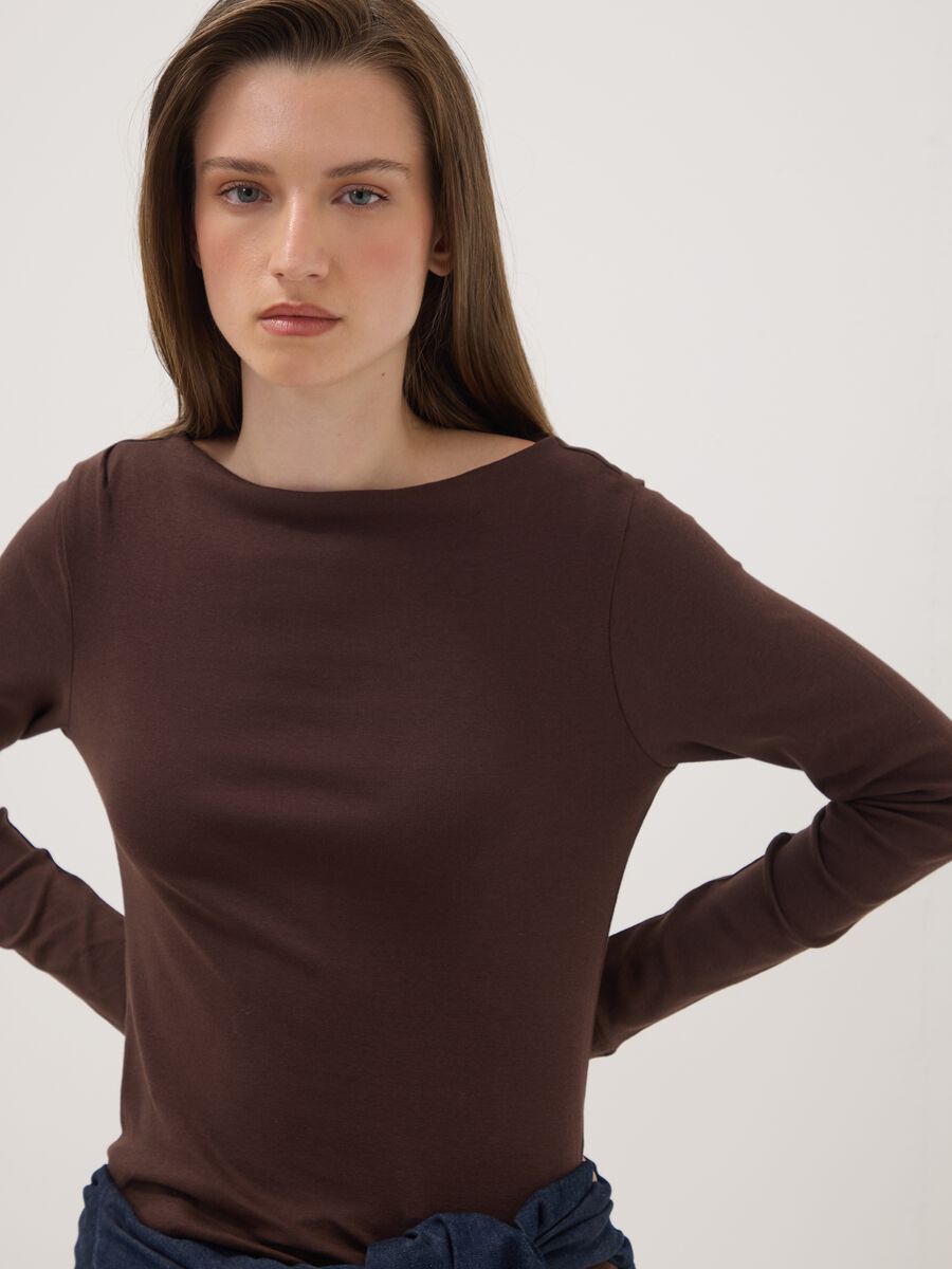 T-shirt marrone in puro cotone con girocollo_2