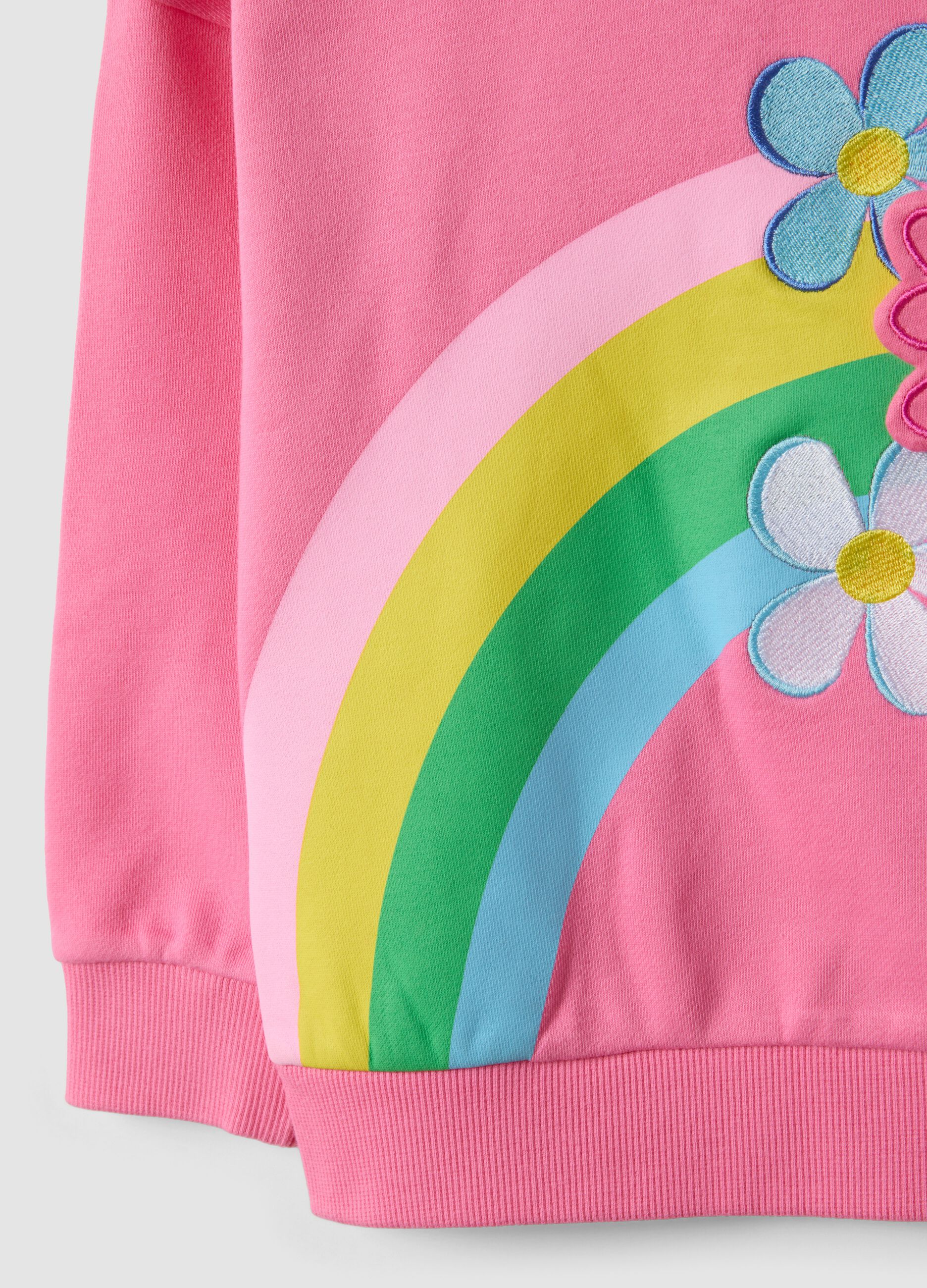 Felpa rosa in misto cotone con girocollo e stampa arcobaleno e fiori