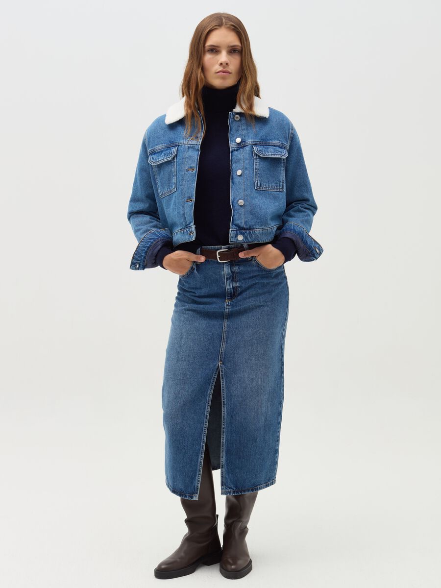 Short jacket in denim with sherpa collar_1