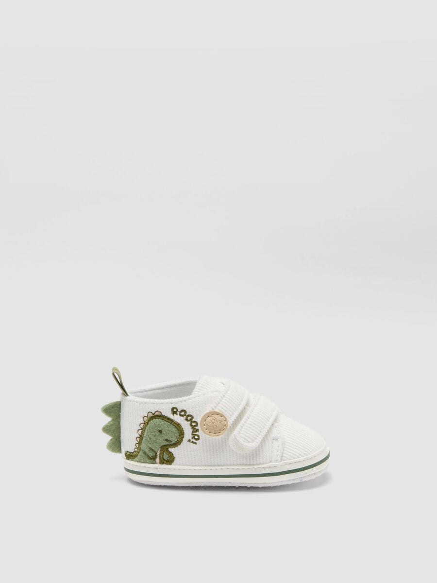 White baby shoes with dinosaur and hook-and-loop fastening_0