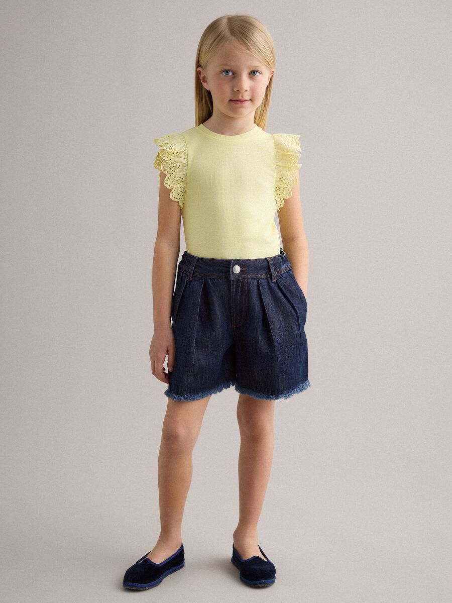 Girls' blue denim cotton blend shorts with regular fit_0