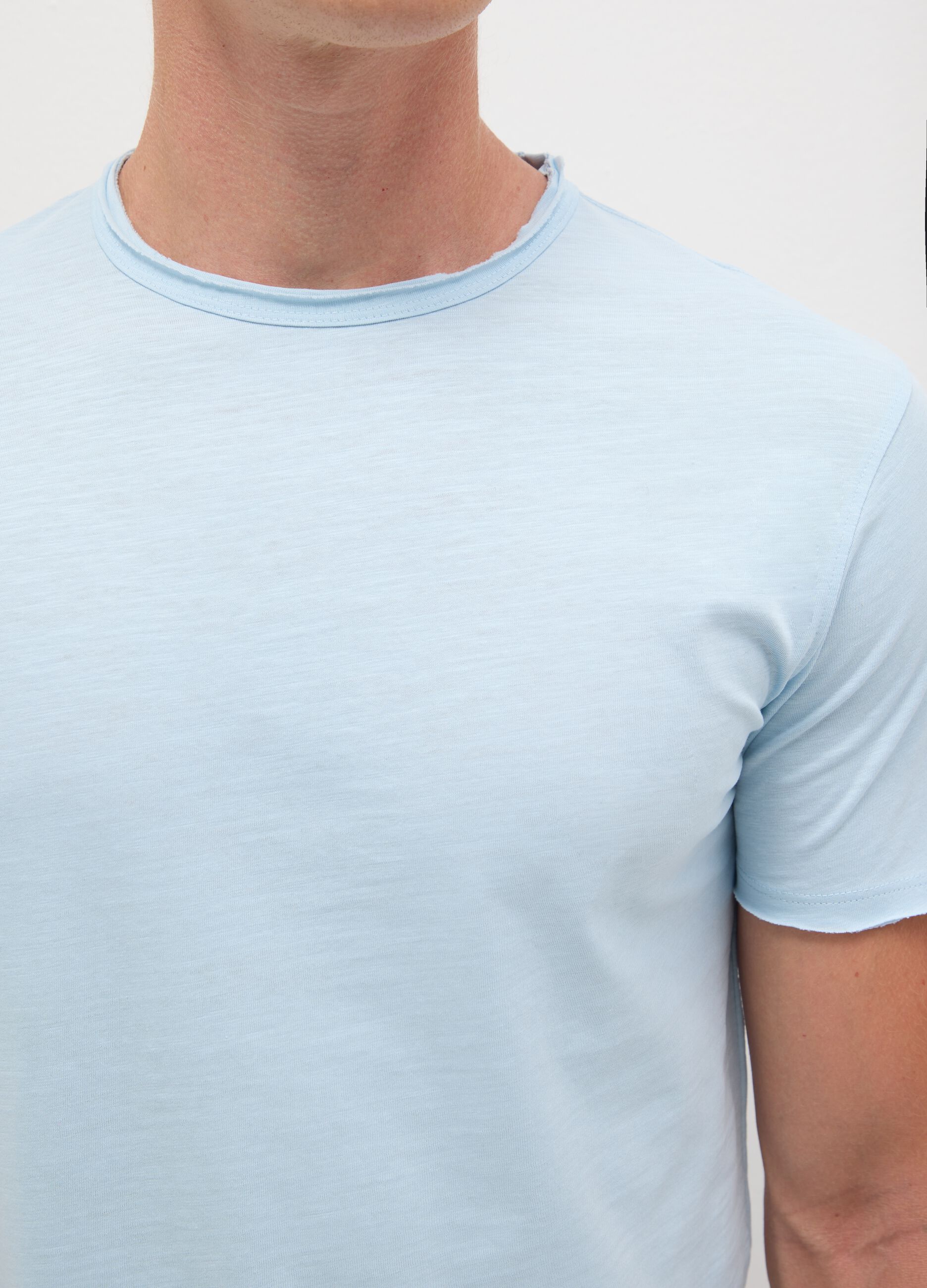 Men's pure cotton light blue regular fit T-shirt