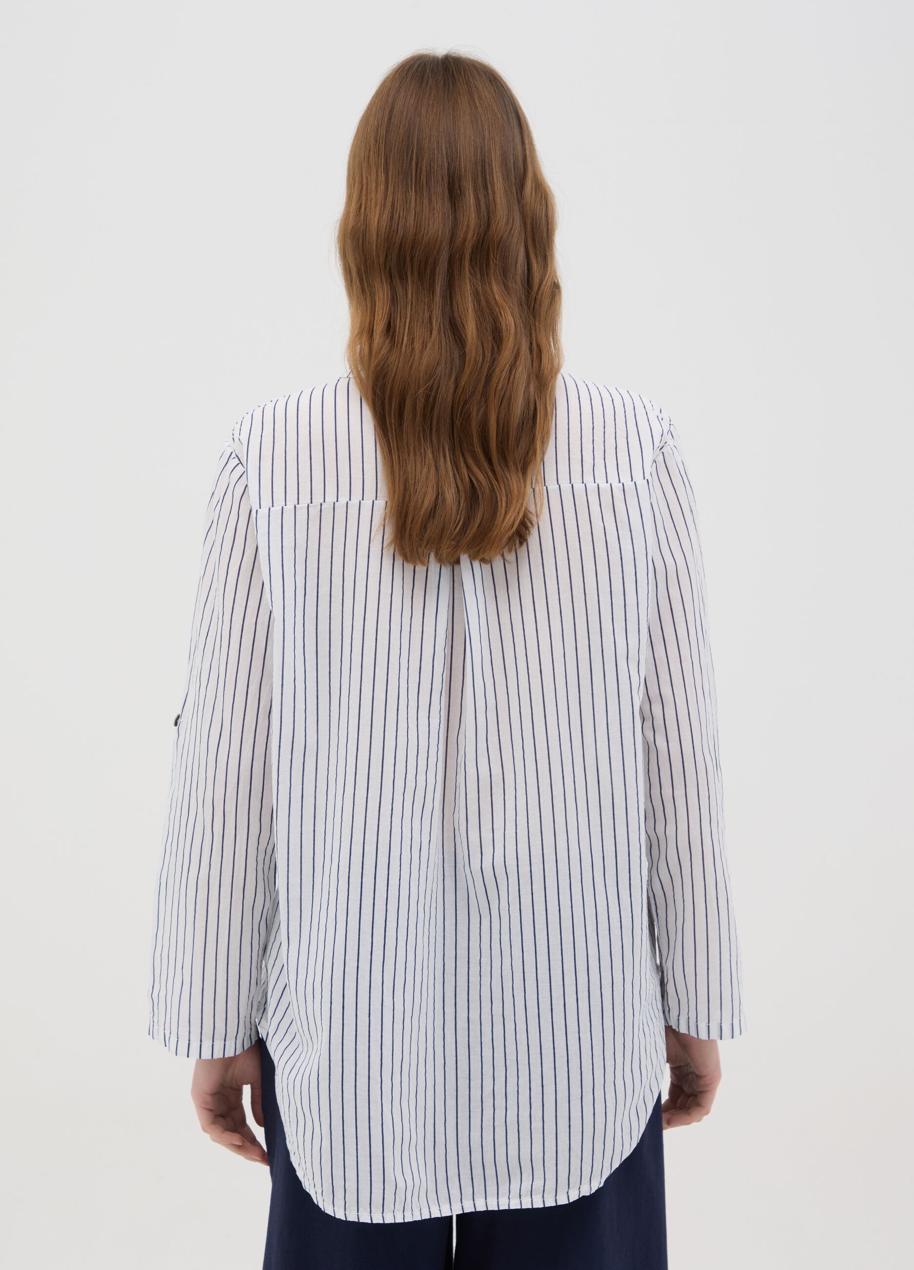 Women's multicolor oversized pure cotton shirt with regular fit