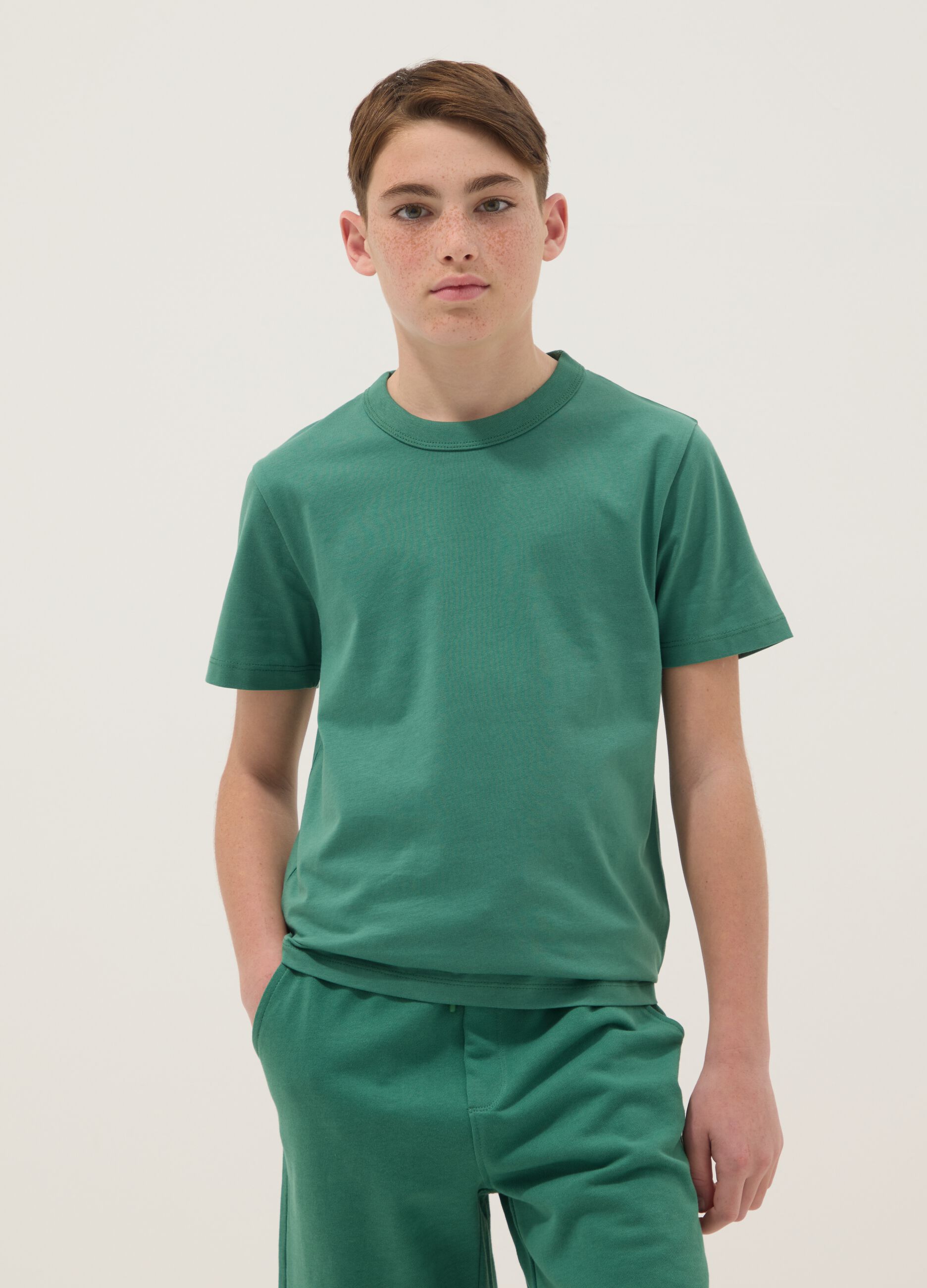 Boys&rsquo; green pure cotton regular-fit T-shirt