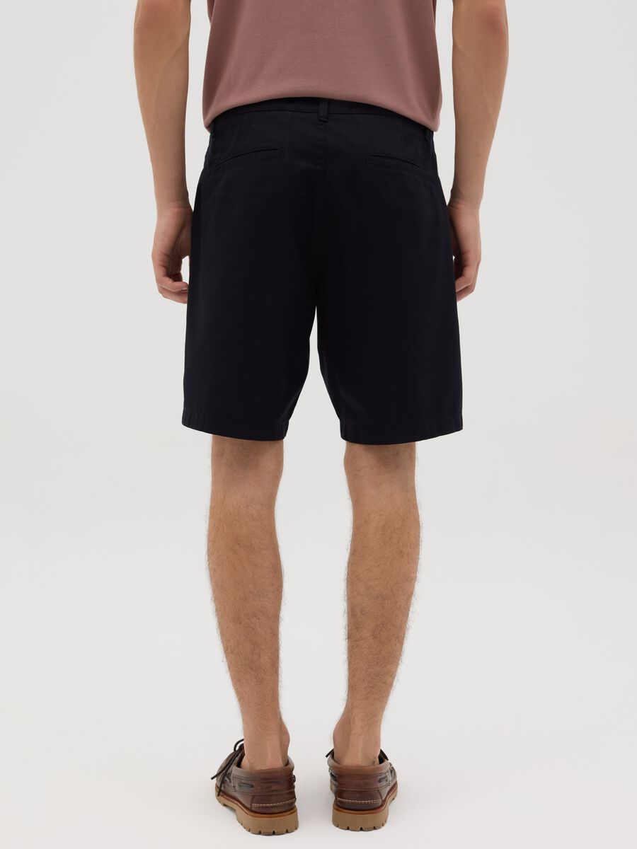 Black pure cotton chino Bermuda shorts_2