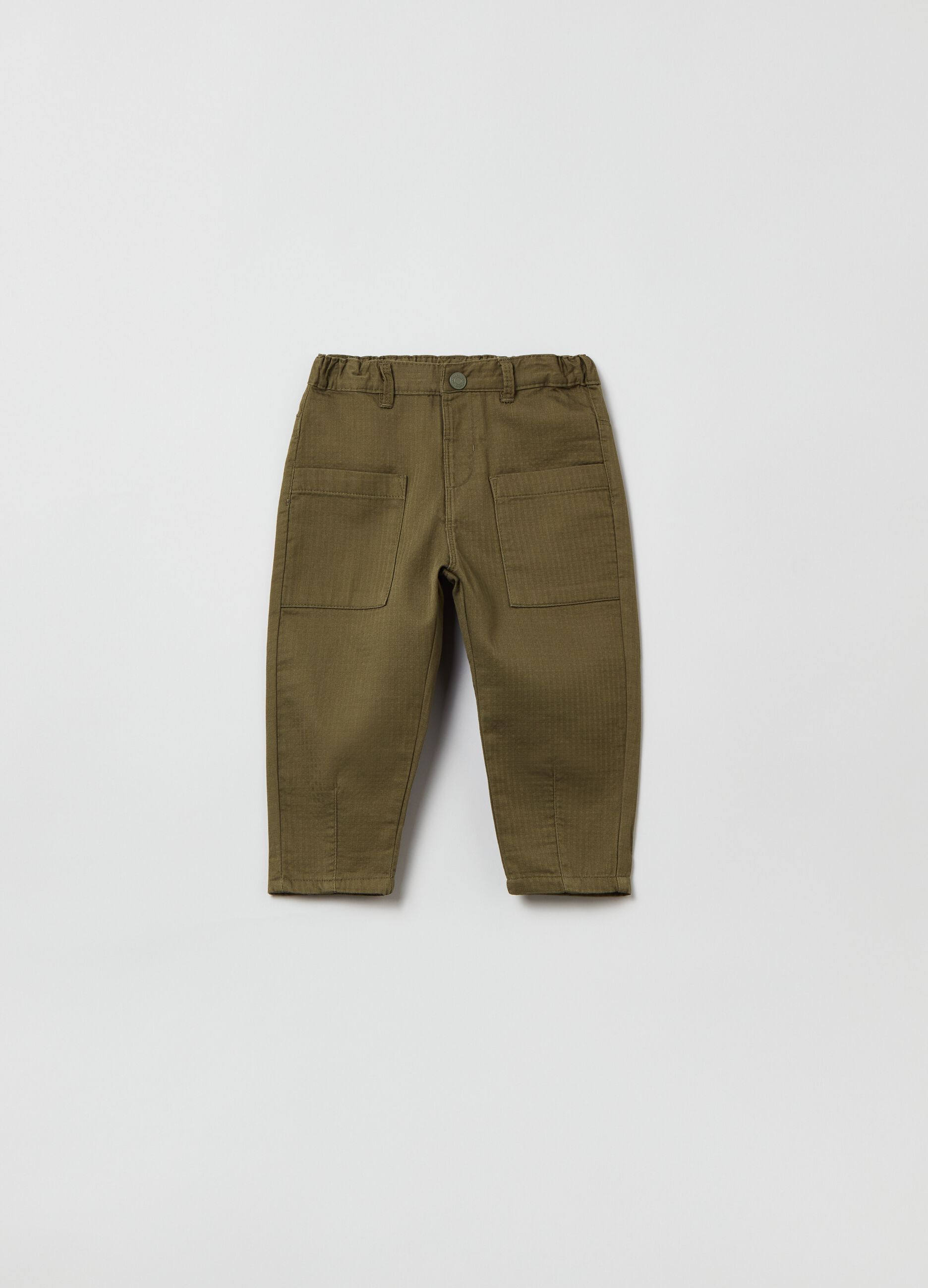 Trousers in cotton with patch pockets