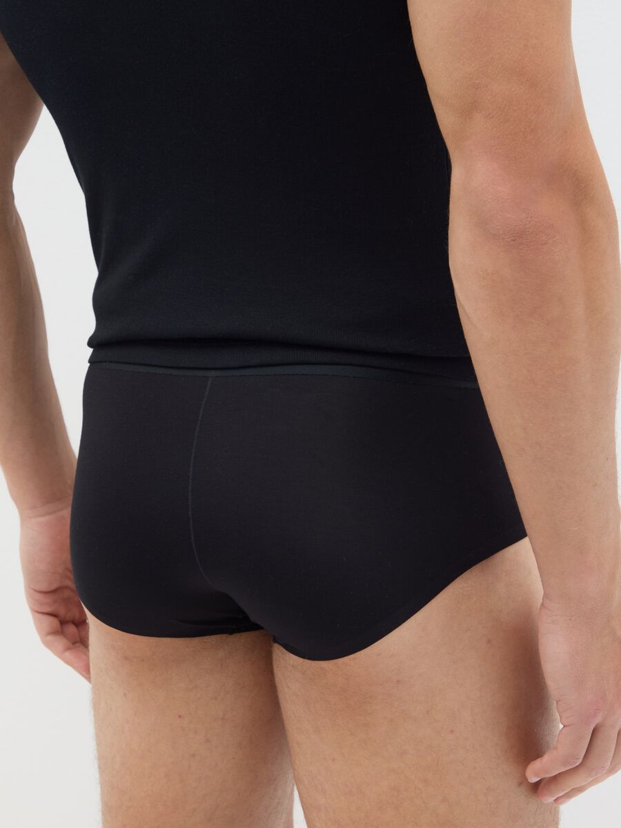 Two-pair pack briefs in stretch modal_3