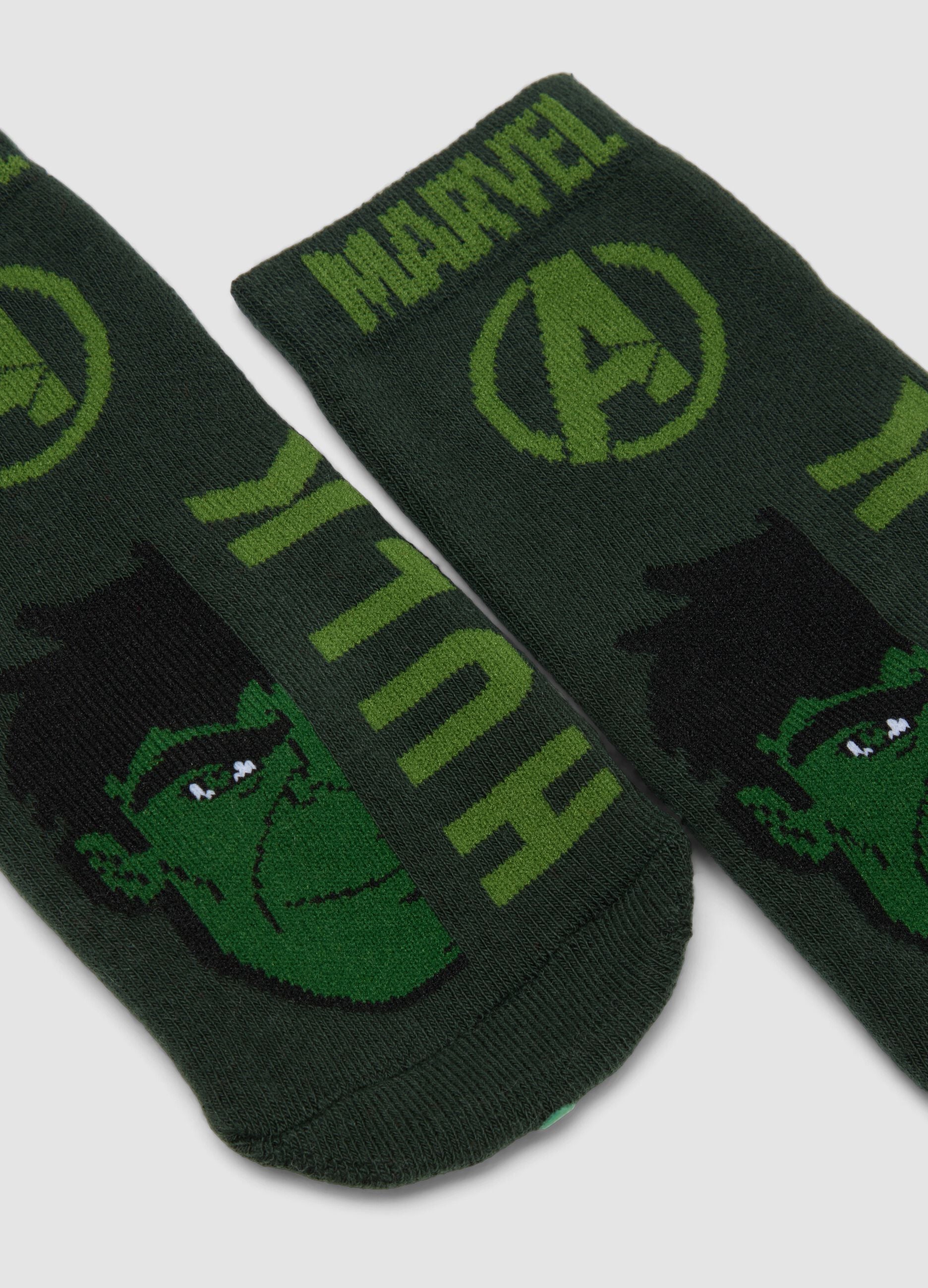 2-pack of short non-slip organic stretch cotton socks with The Avengers print