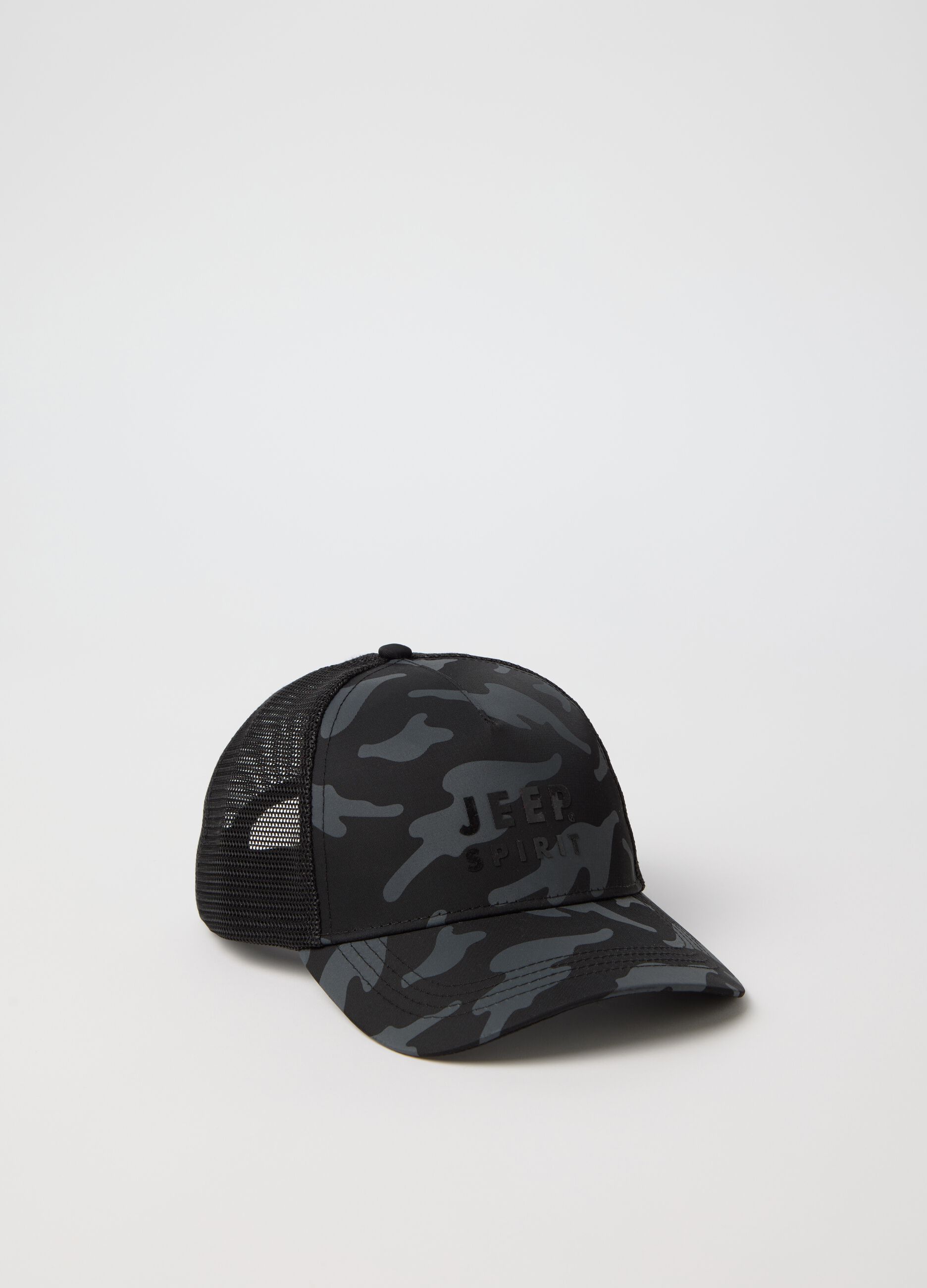 Black camouflage baseball cap with logo print