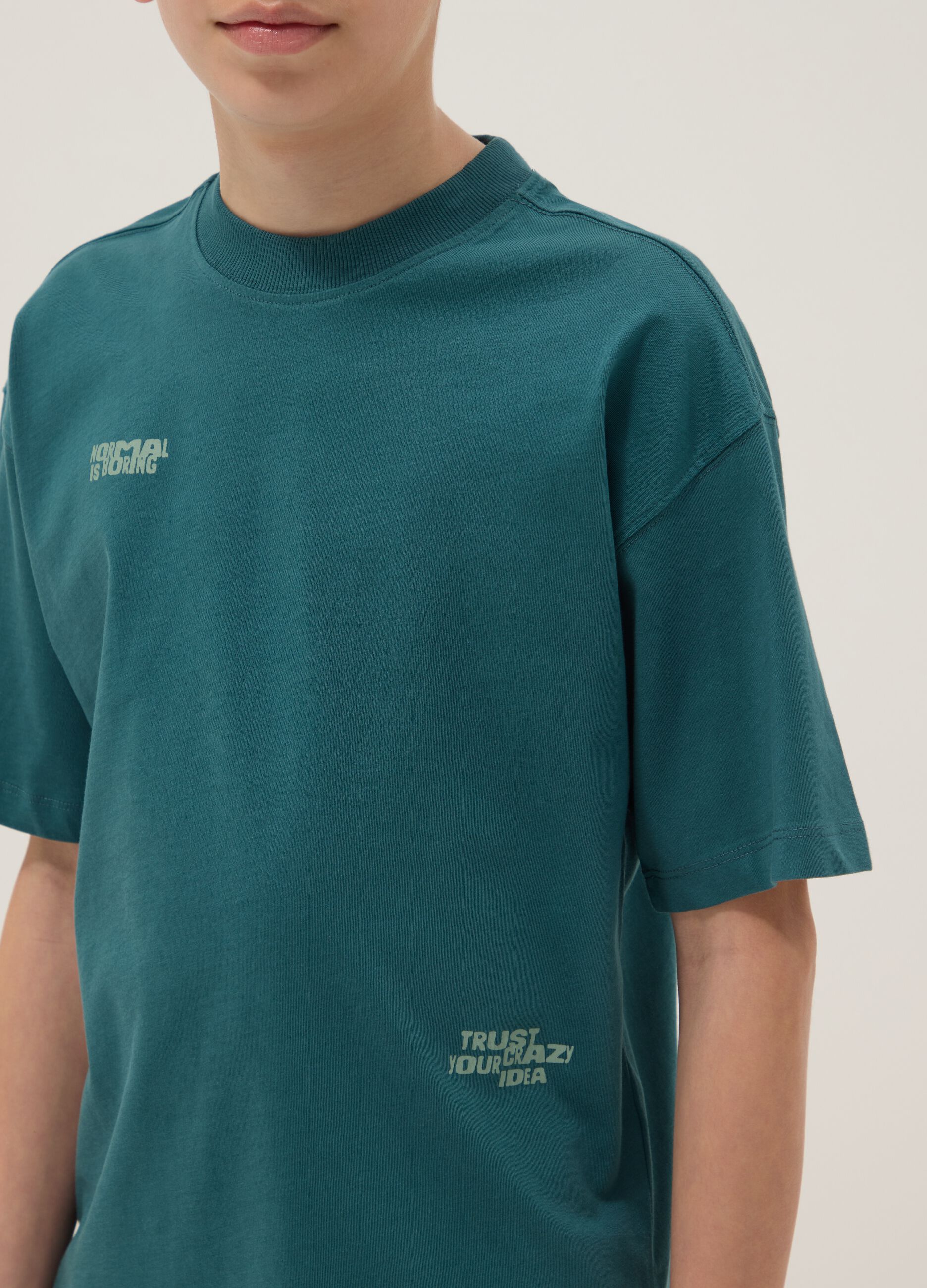 Oversized green pure cotton T-shirt for boys