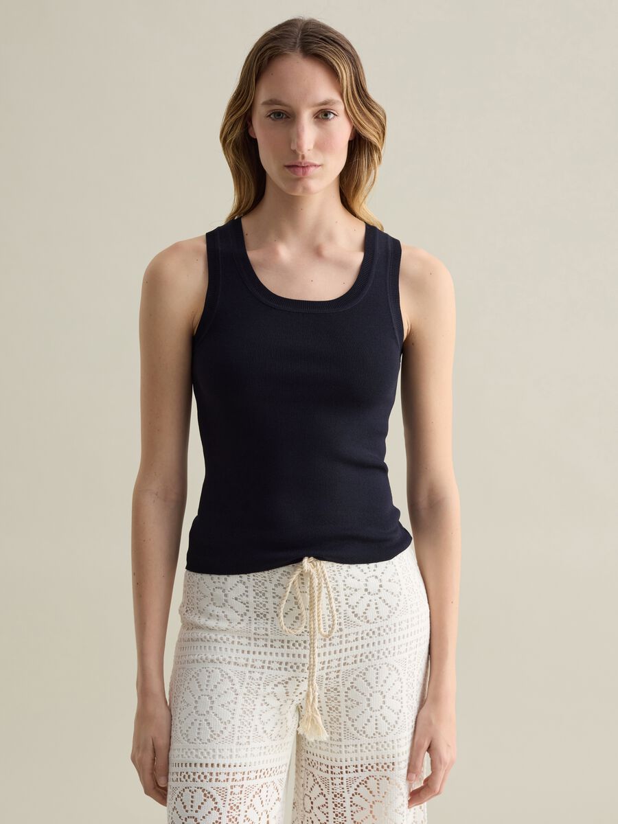 Solid colour tank top_1