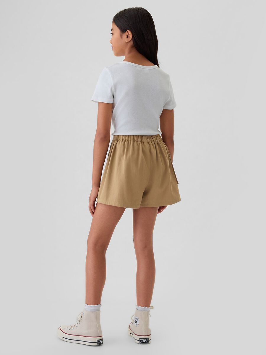Utility skort with pocket_3