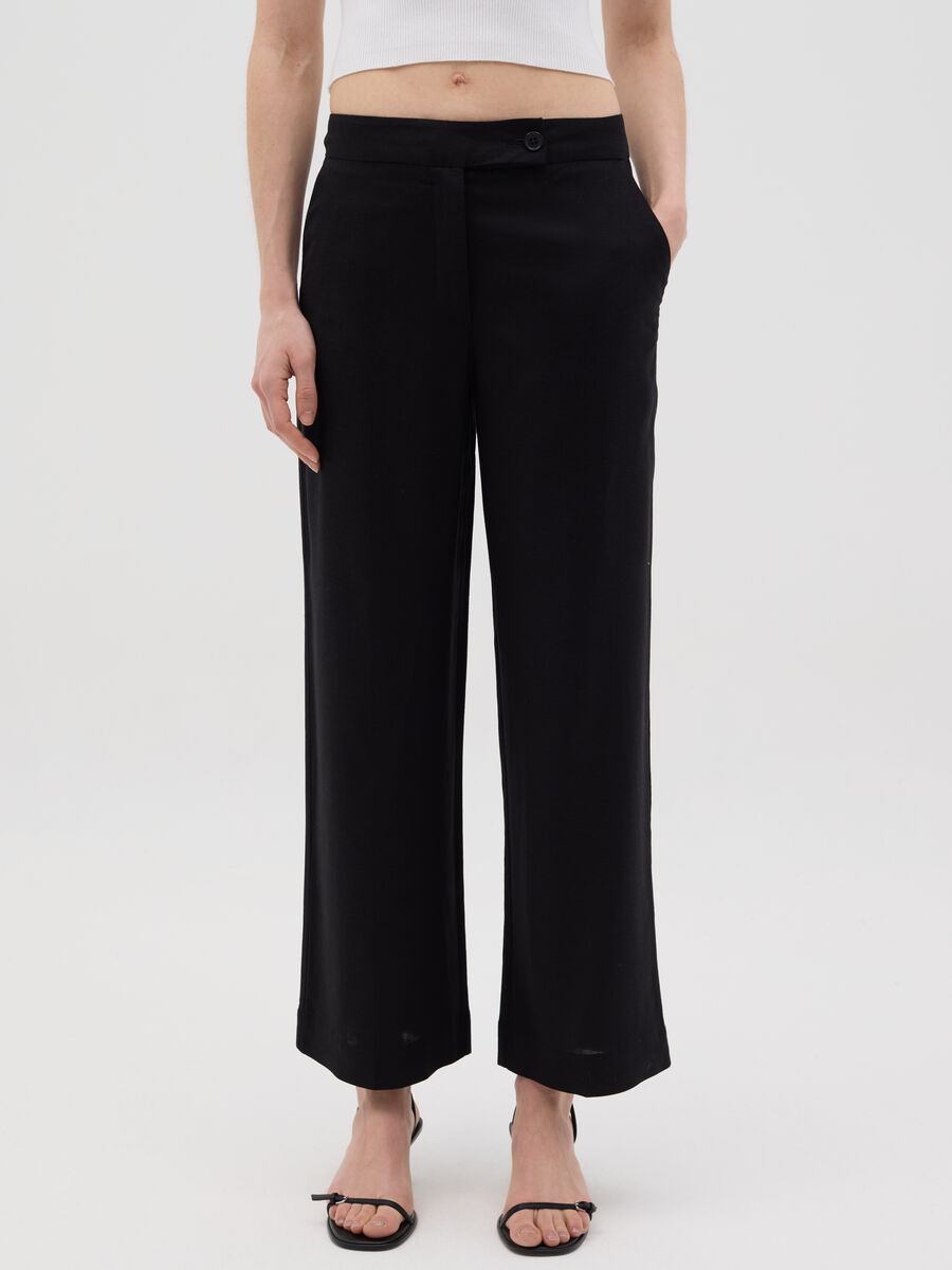 Women's black regular-fit trousers in viscose and linen blend_1
