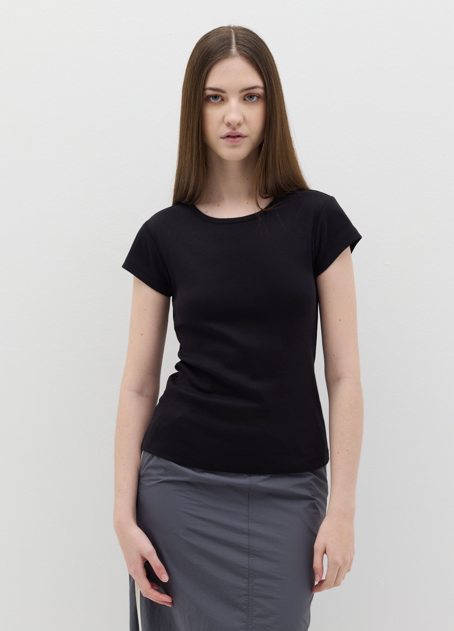 Cotton T-shirt with round neck
