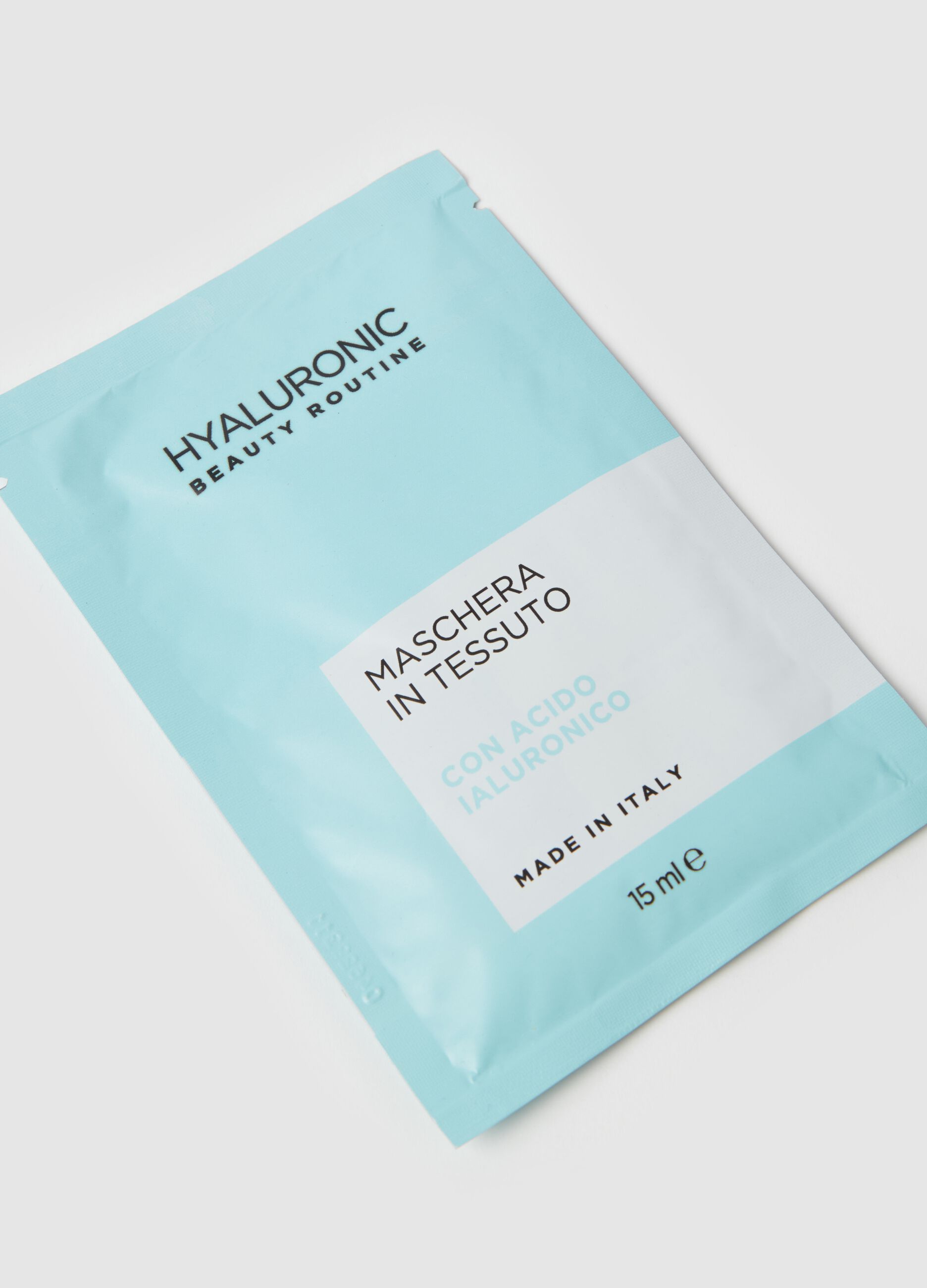 Fabric mask with hyaluronic acid