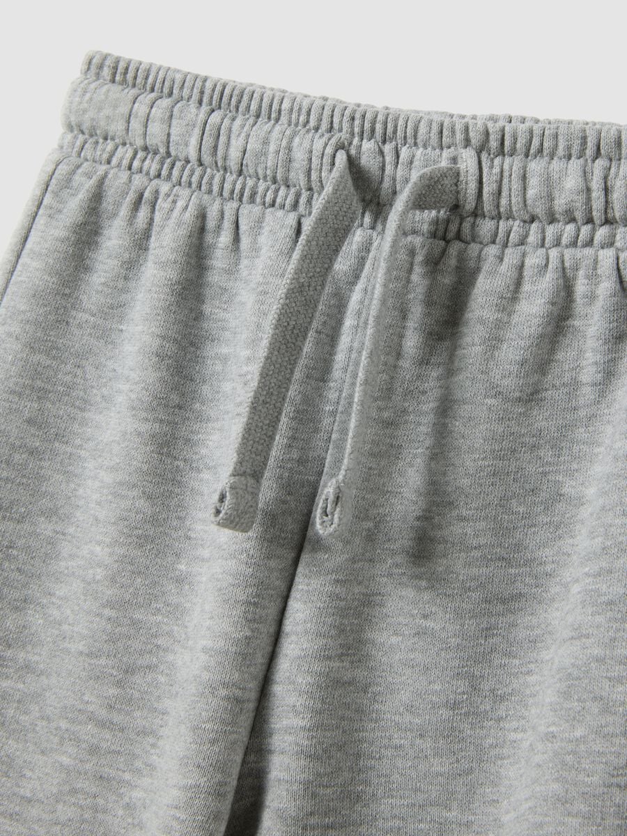 Pantaloni jogger grigio melange in puro cotone organico_2