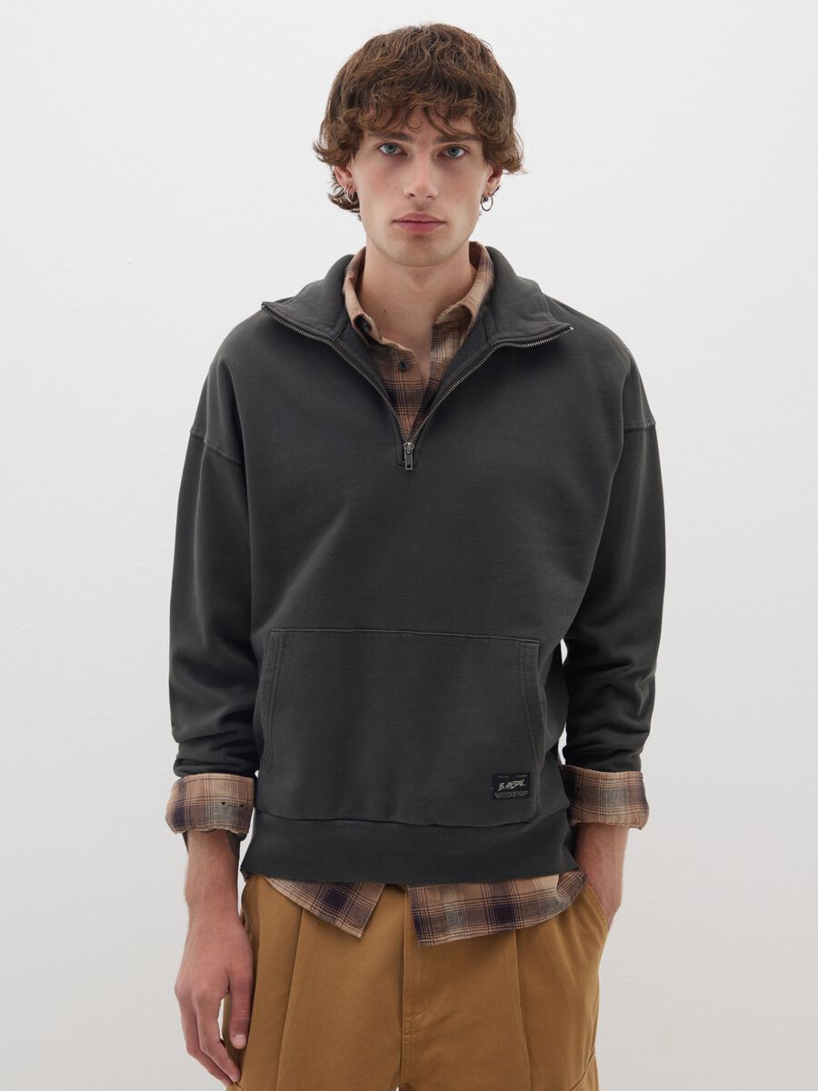 Black pure cotton sweatshirt regular fit_0