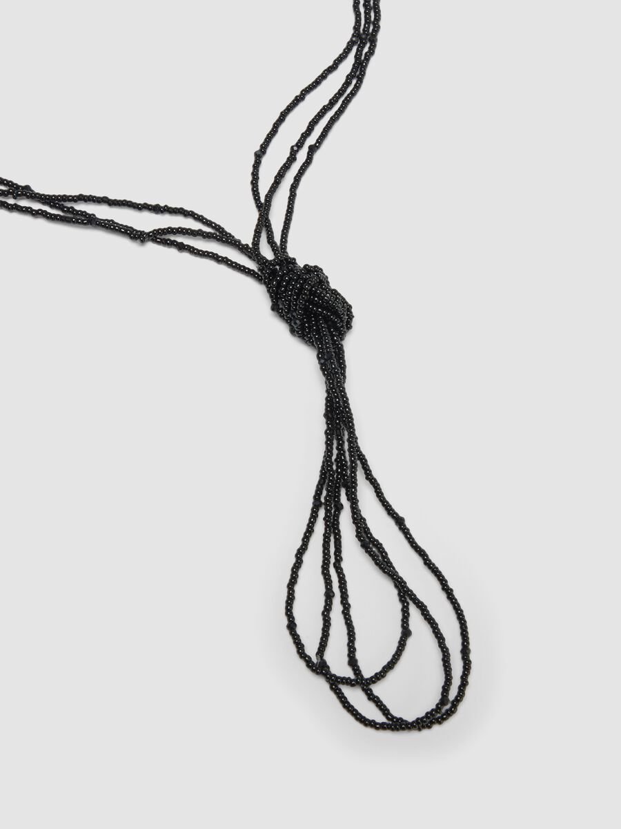 Multi-strand necklace with black beads_2