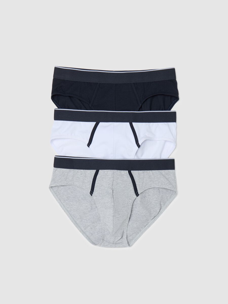 Three-pair pack briefs in stretch cotton_4